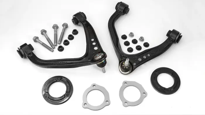 GM (General Motors) - 84621360 - Front Leveling Kit w/ High Angle Upper Control Arms