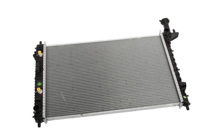 GM (General Motors) - 84079536 - RADIATOR