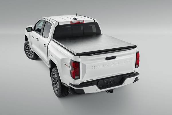 GM (General Motors) - 19433957 Short Bed Sport Roll-Up Truck Bed Cover in Black