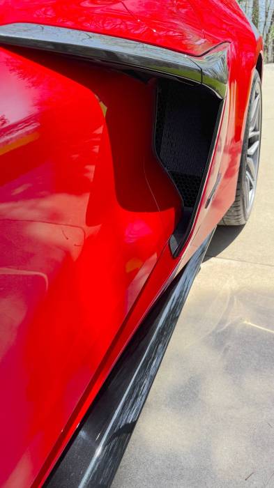 GM (General Motors) - 19540774 Side Inlet Grille Screens 2023-2025 Corvette Z06 & E-Ray