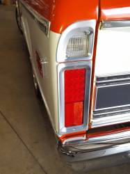 Eddie Motorsports - EMSMS275-85P - Taillight Assembly(Pr)67-72 C-10 Polish - Image 2