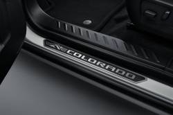 GM (General Motors) - 84937996 Front Door Sill Plate Package - Image 2